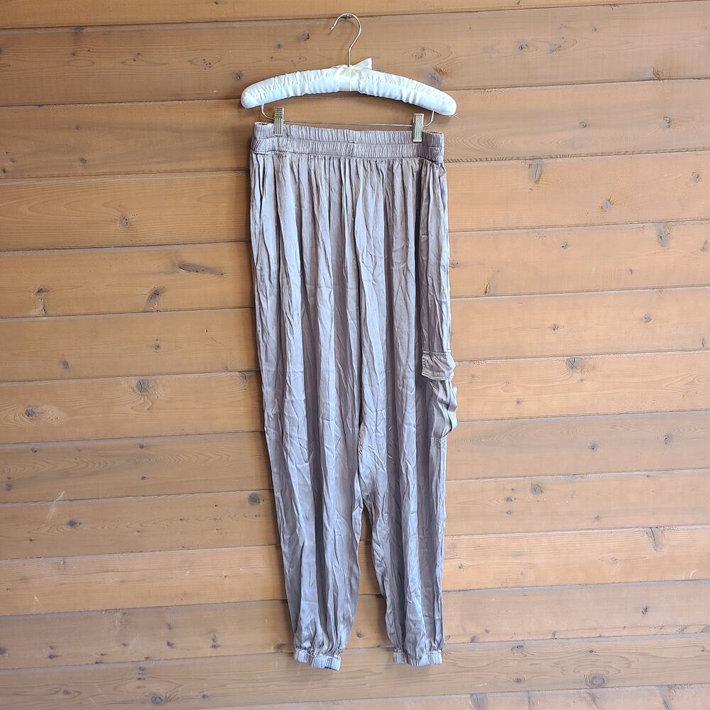 Anthropologie Satin Jogger NWT Cargo Taupe Tina + Jo High Rise L Pull On Pant - Picture 2 of 8